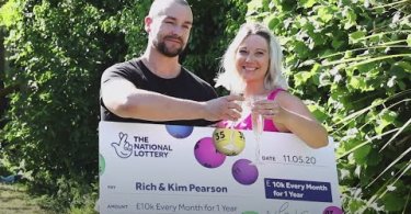 Видео Rich and Kim’s Set For Life win c канала The National Lottery